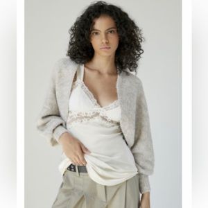 Urban Outfitters Renata Shrug Sweater. Ivory. Size L.